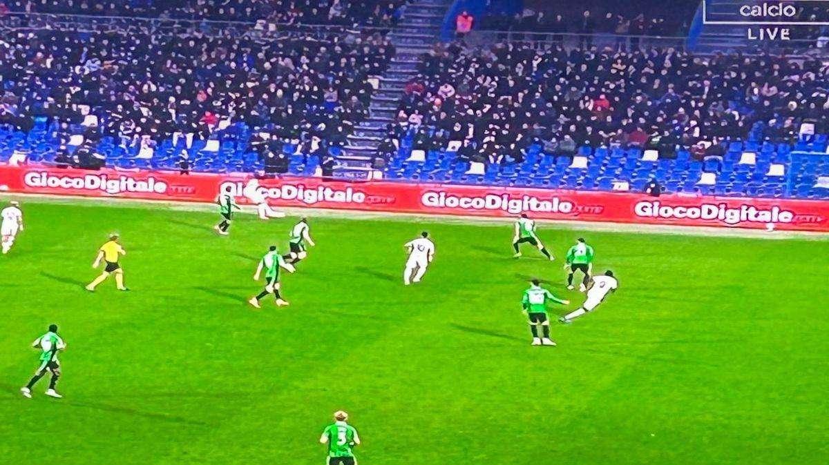Fuorigioco di Thuram ma il gol di Bisseck dell'Inter col Sassuolo non poteva essere annullato