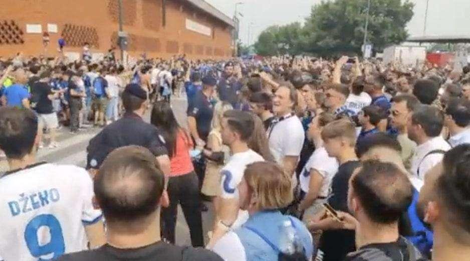"Din Don. Intervengo da Sassuolo, Raspadori ha fatto gol": il coro illusione interista
