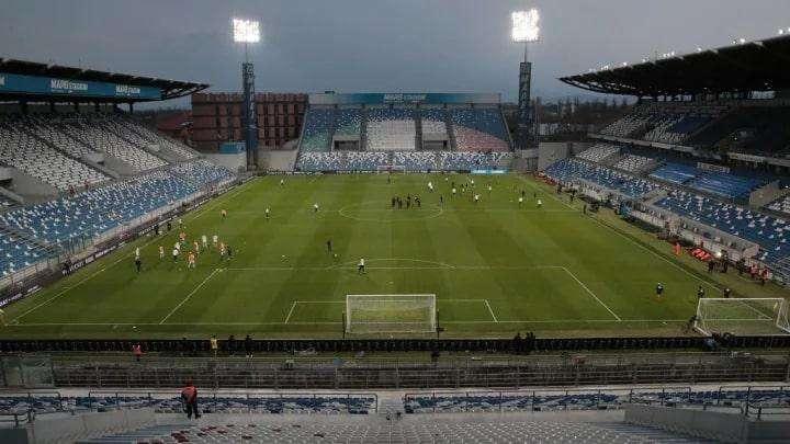 Crisi energetica, la proposta: Serie A in campo di domenica alle 13.30