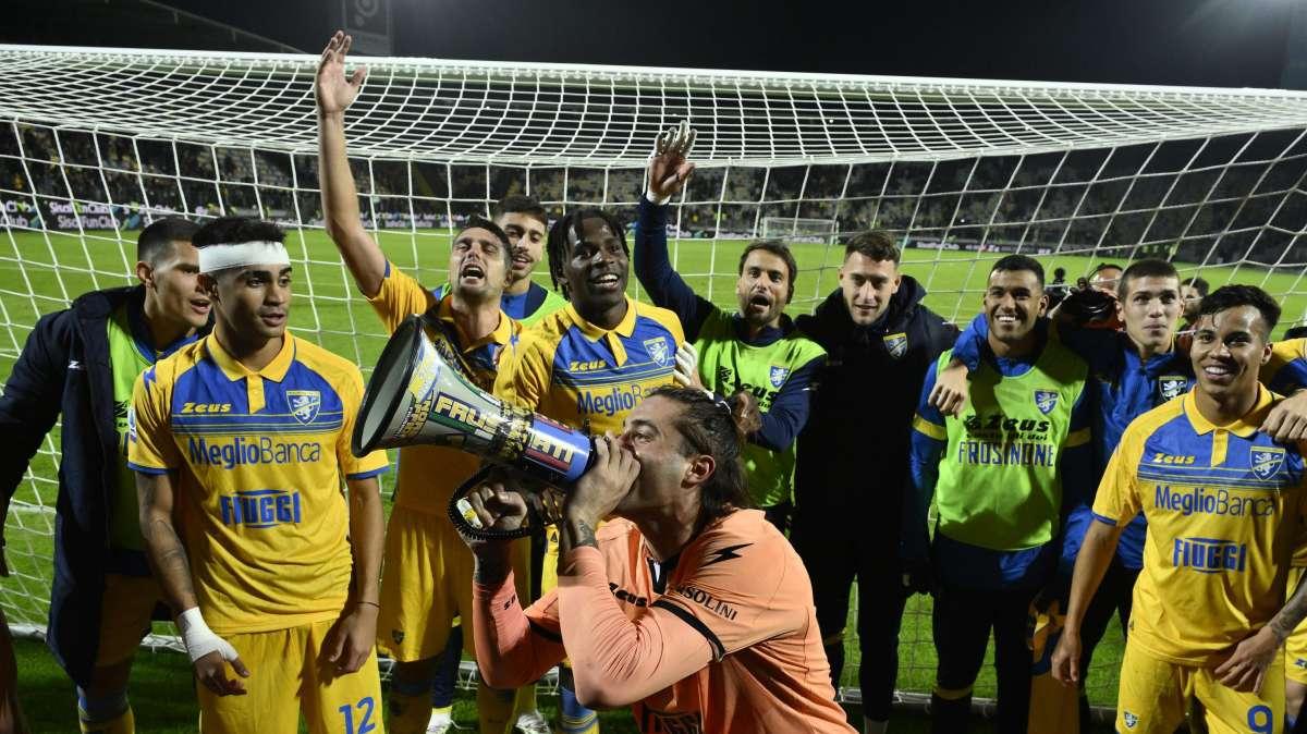 Turati torna al Sassuolo. Il saluto al Frosinone: "La mia gioia sportiva più bella"