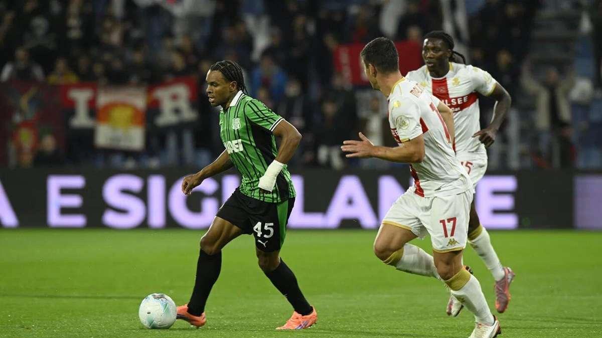 Genoa Sassuolo dove vederla oggi in tv DAZN o Sky: streaming, orario e telecronisti