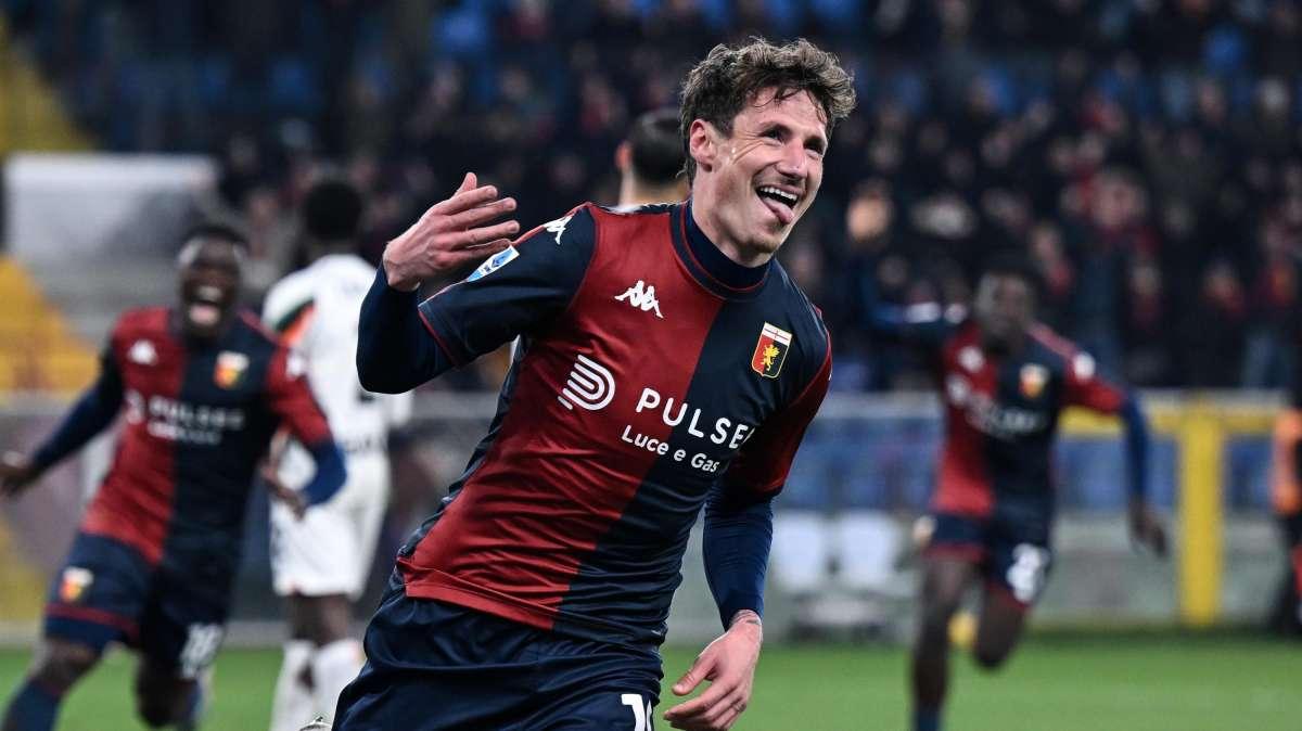 Pinamonti alla Lazio, Sarri vuole un vice-Castellanos: le ultime tra Genoa e Sassuolo