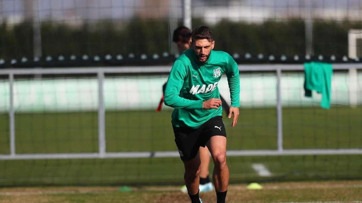 Sassuolo, -2 al Cittadella. Tre gli assenti, le ultime su Berardi. Domani parla Grosso