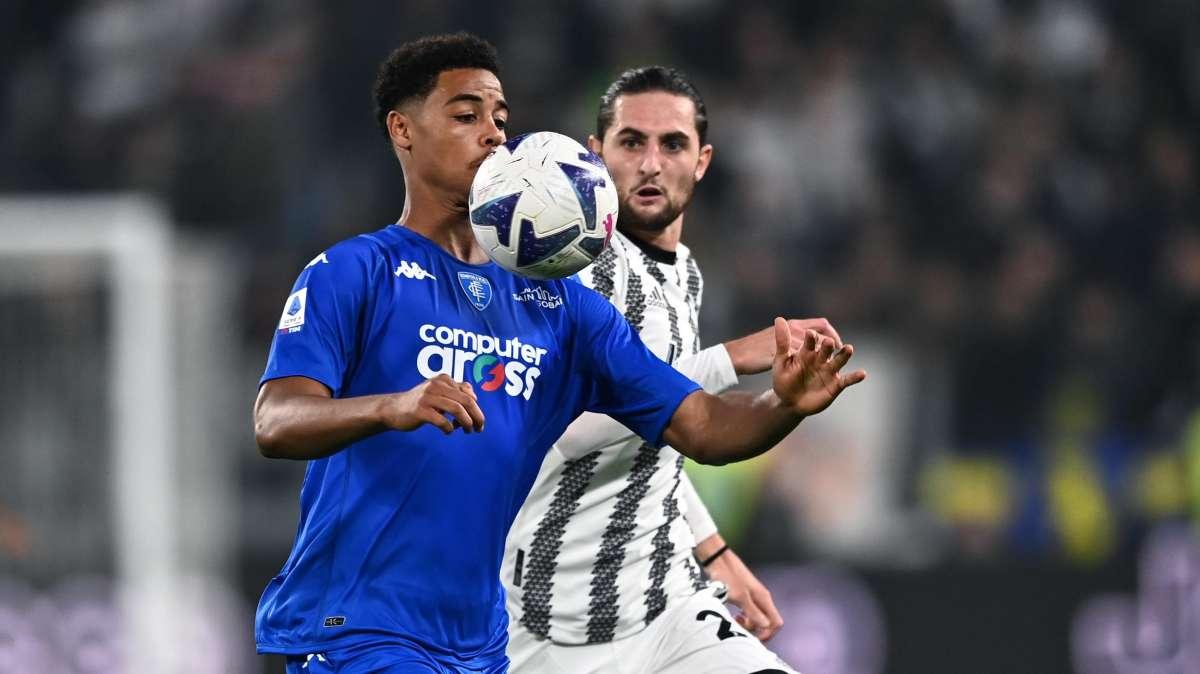 Calciomercato Sassuolo, per la difesa c'è Koni De Winter: sfida al Monza