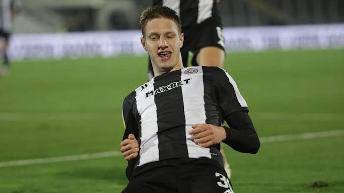 Calciomercato Sassuolo, derby col Bologna per il talento del Partizan Ognjen Ugresic