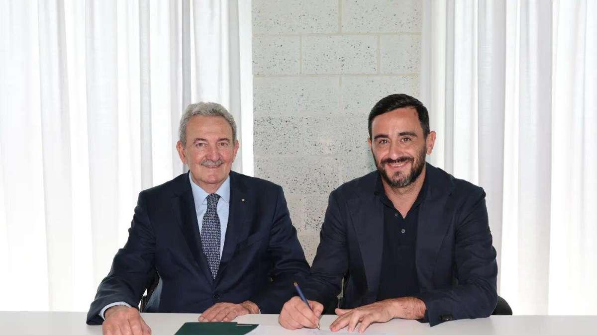 Sassuolo Calcio news oggi: giornata storica, Aquilani nuovo allenatore. Carnevali alla Juve