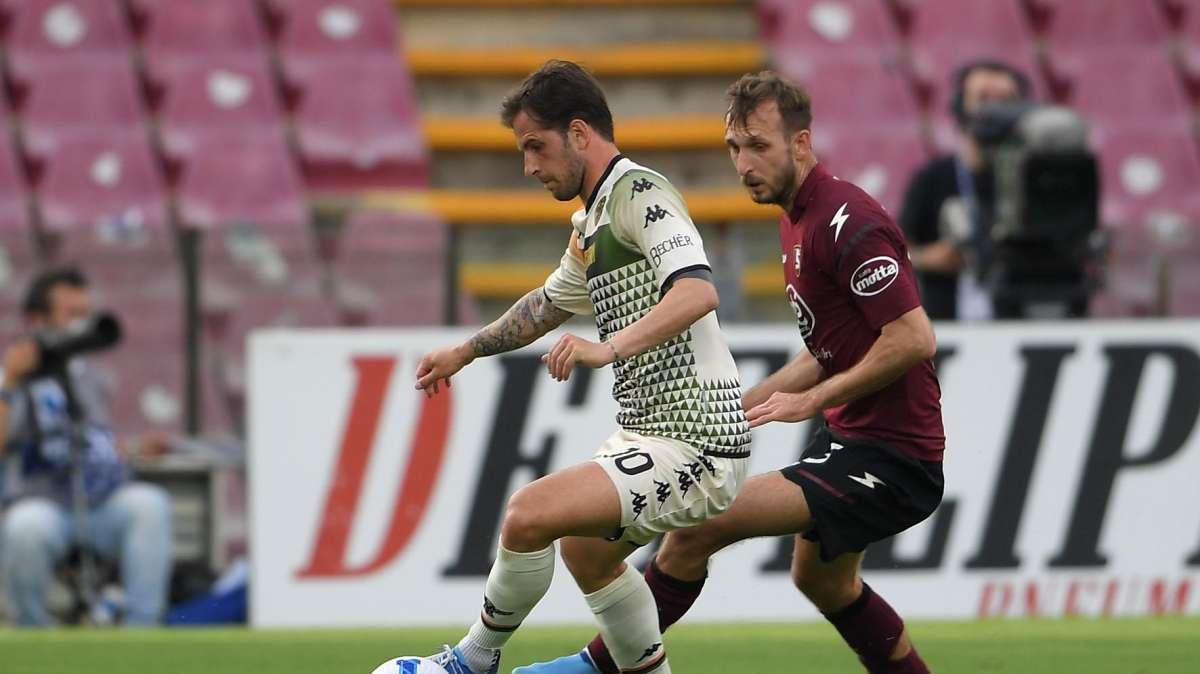 Calciomercato Sassuolo, sfuma Aramu: a sorpresa ha rinnovato col Venezia