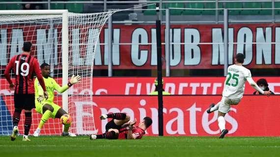 Berardi come Messi: Mimmo 'scherza' Romagnoli come Leo con Boateng - VIDEO