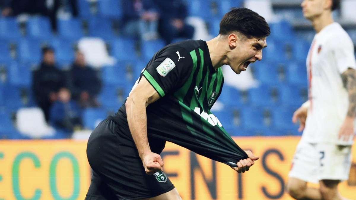 Sassuolo-Cosenza 2-1, pagelle quotidiani: Moro dà la scossa, Muharemovic sbaglia