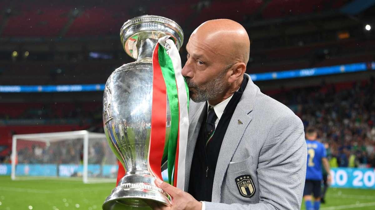 Fiorentina-Sassuolo e Serie A: minuto di silenzio per morte Vialli