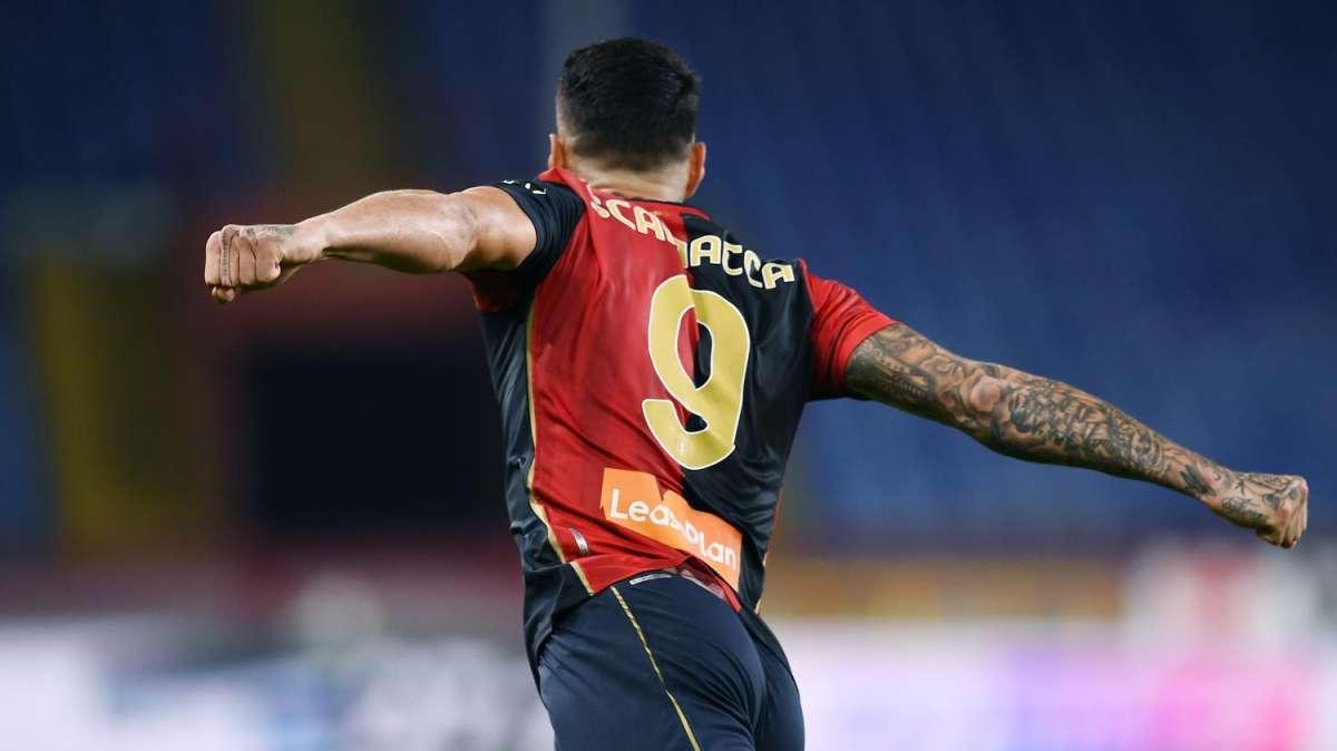Scamacca Juve: contatti col Sassuolo, formula creativa. Ok del Genoa 