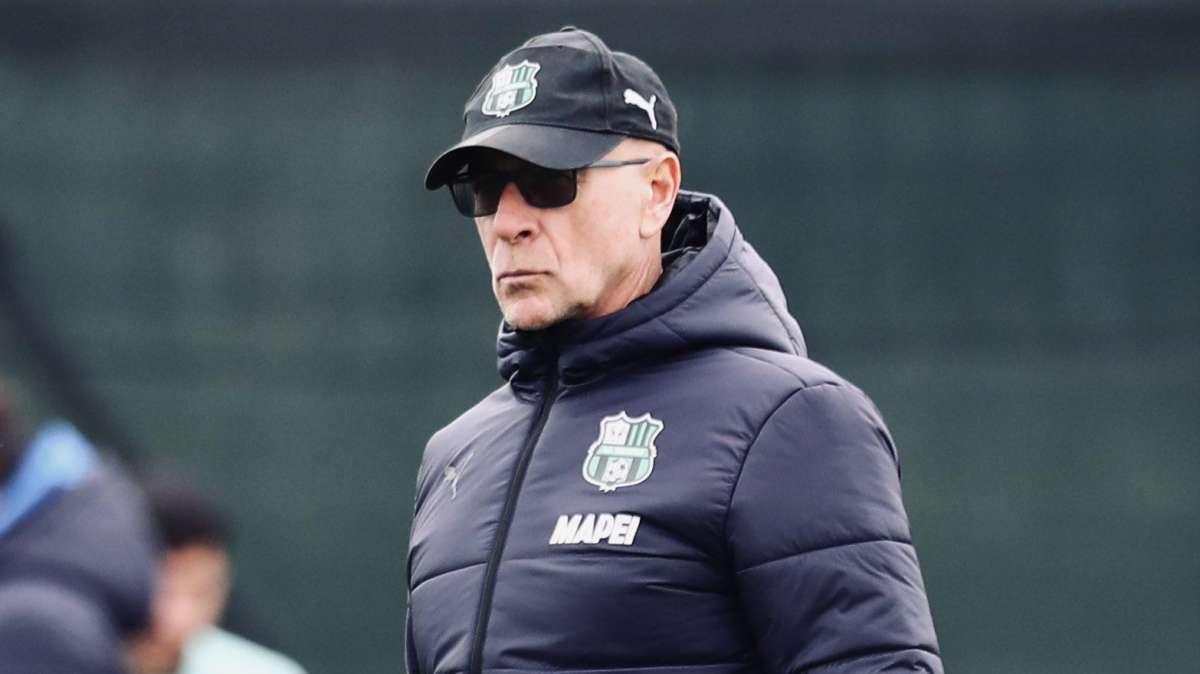Sassuolo, -2 al Lecce. 4 da valutare: il punto. Domani parla Ballardini