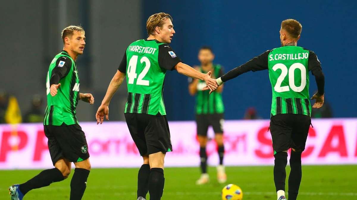 Sassuolo-Salernitana 2-2, pagelle quotidiani: Berardi divide, ok Castillejo. Super Thorstvedt