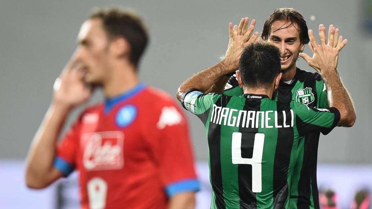 Sassuolo Napoli precedenti: solo 2 vittorie, a caccia dell'impresa