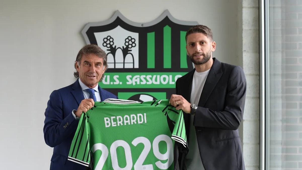 Berardi sorprende Carnevali al Festival dello Sport: "Complimenti per la Juve". La risposta: "Lui è il Sassuolo"