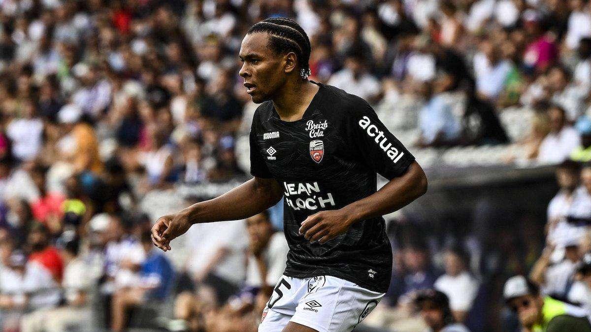 Calciomercato Sassuolo: oggi call con il Lorient per Armand Laurienté