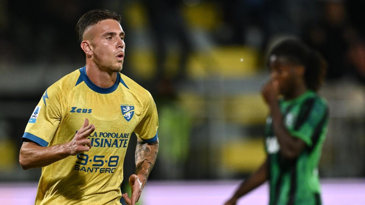 Frosinone-Sassuolo 4-2, notte da incubo allo Stirpe: Raimondo ne fa tre, Muric sbaglia ancora