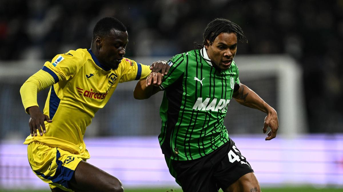 Calciomercato Sassuolo, Vlahovic chiede troppo: il Besiktas va su Laurienté