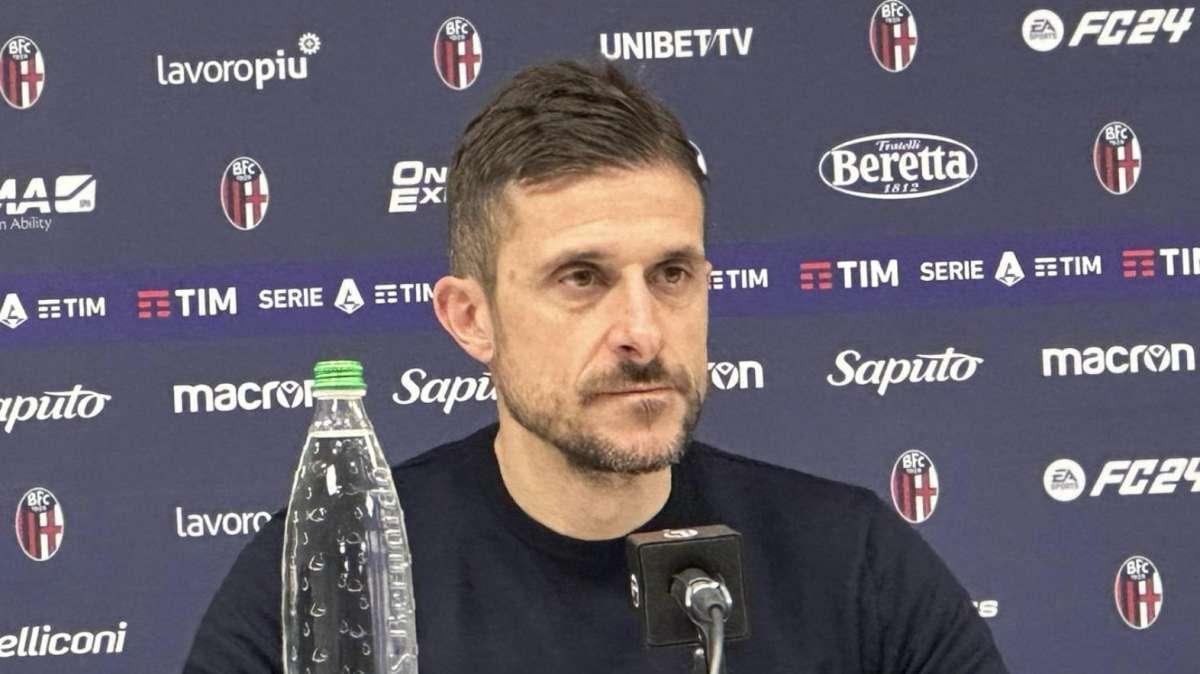 Conferenza Dionisi: "Finito il momento di accompagnare i giocatori: devono dare, altrimenti gioca un altro"