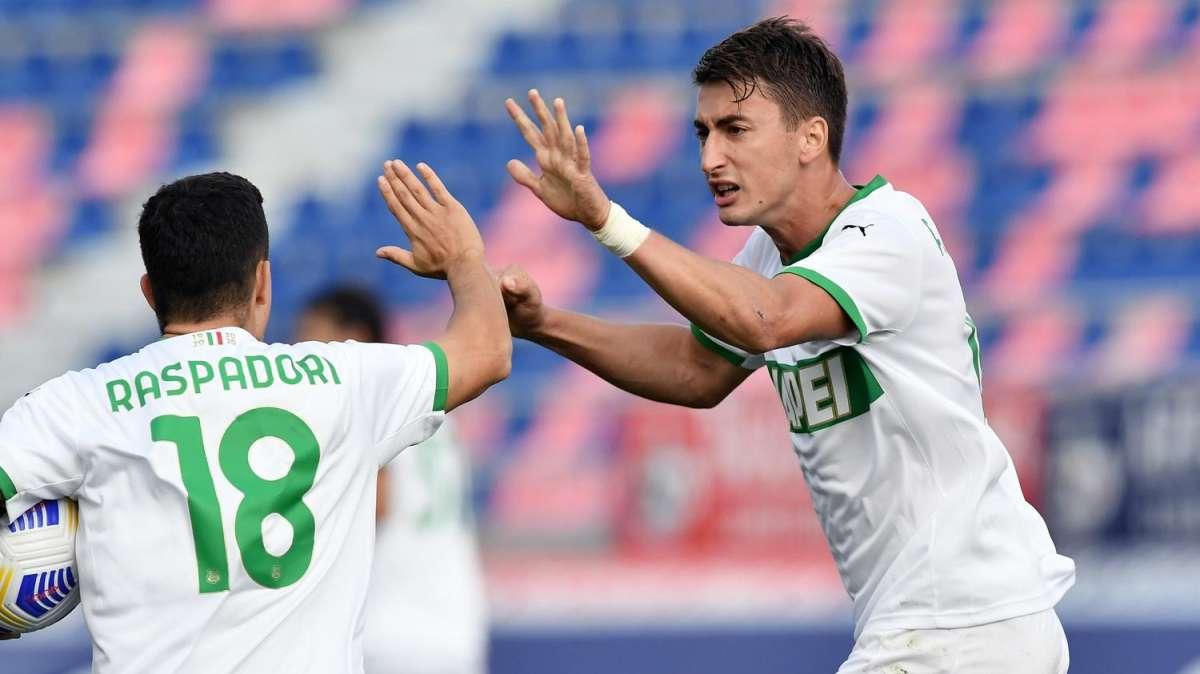 Bologna Sassuolo highlights: gol di Soriano, Svanberg, Orsolini, Berardi, Djuricic, Caputo e autogol Tomiyasu - VIDEO