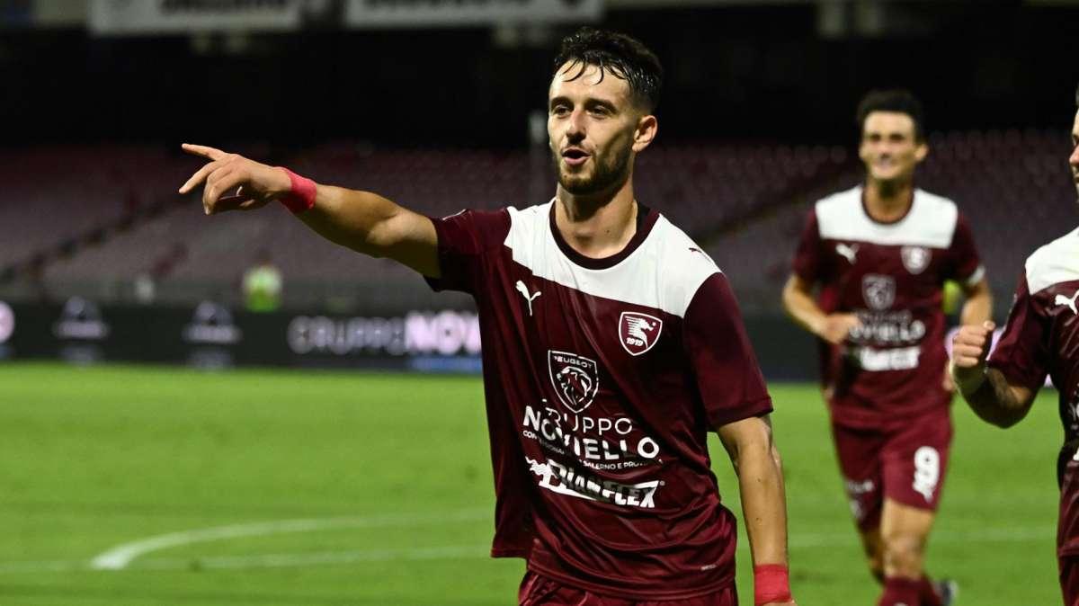 Knezovic saluta la Salernitana: "Per sempre nel mio cuore, non vi dimenticherò mai"