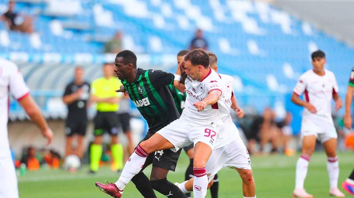 Obiang capitano del Sassuolo: "Un onore dopo Magnanelli, Berardi, Consigli e Ferrari"