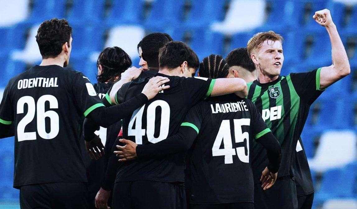 Sassuolo, Pisa e Spezia in lotta per la A. Tre arbitri della promozione