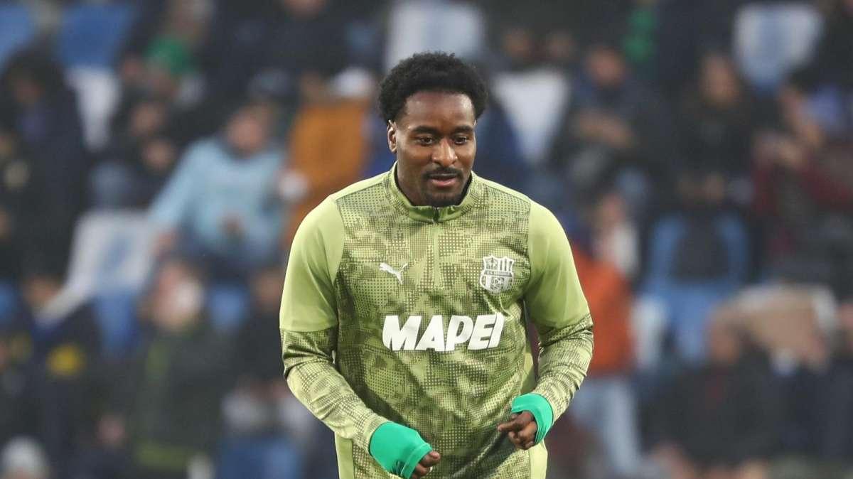 Sassuolo, da Nzola a Bakola: i numeri di maglia dei nuovi