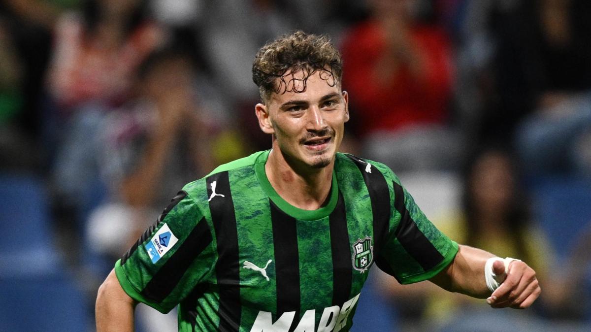 Italia, niente fratelli Esposito insieme contro il Belgio: Sebastiano out dai convocati