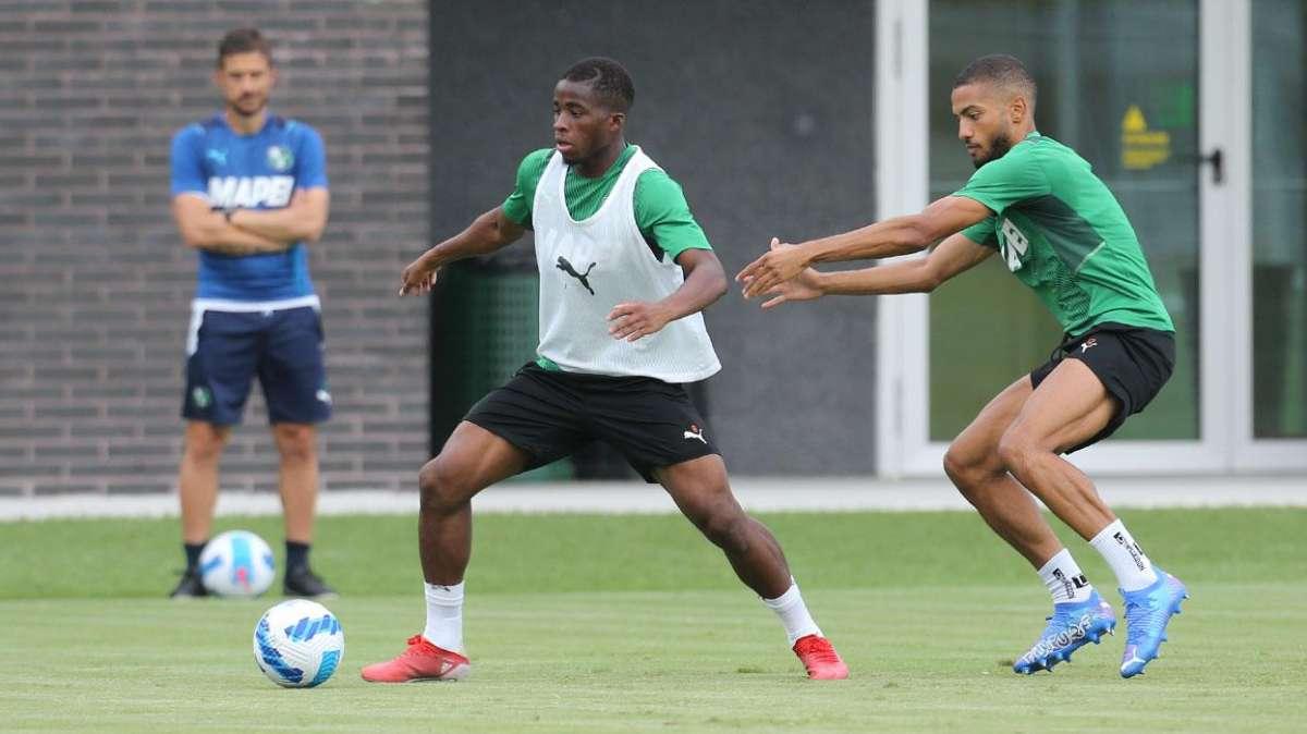 Sassuolo allenamento, rientrano i nazionali: ancora assenti Djuricic-Harroui