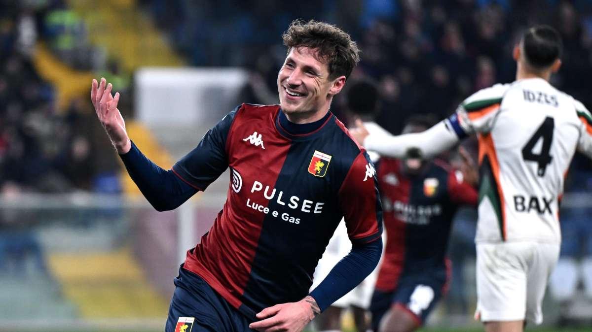 Calciomercato Sassuolo: niente sconti per Pinamonti, il Genoa si guarda in giro