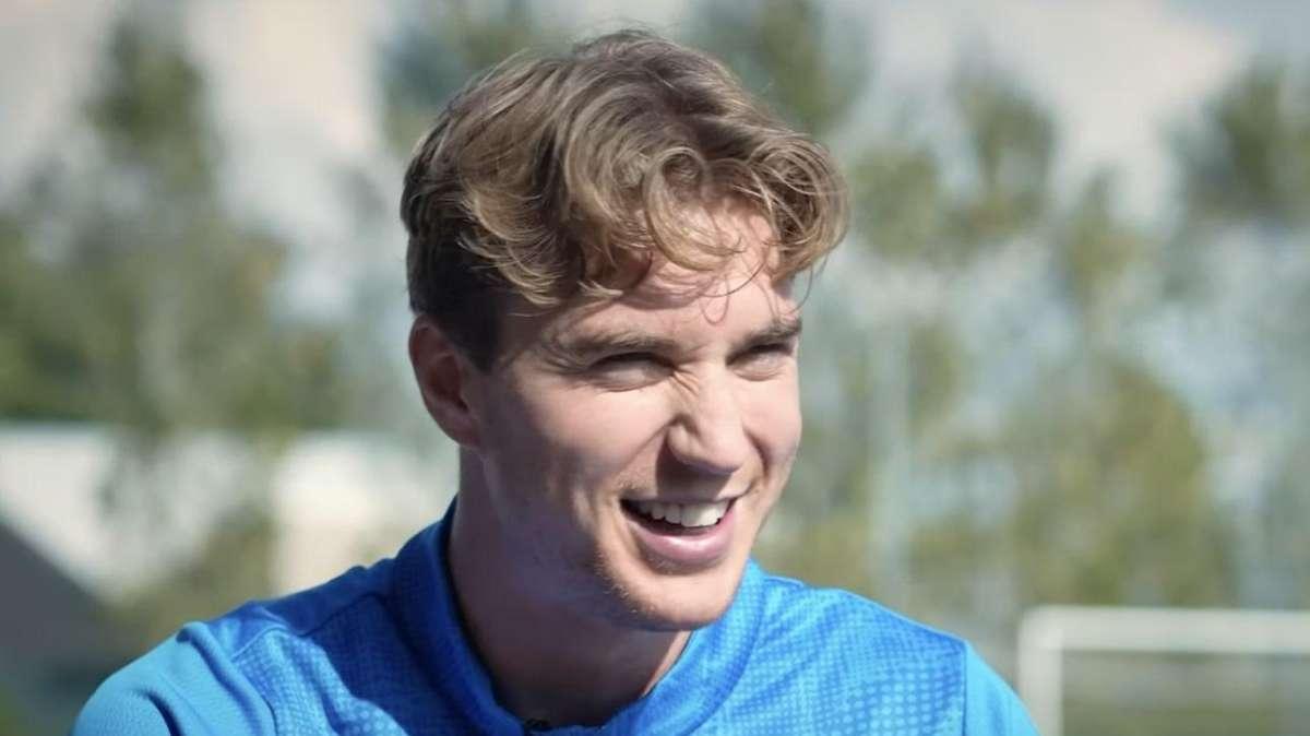Thorstvedt: "Il Sassuolo mi ha voluto fortemente. Scacchi, Barella, Mondiale: dico tutto"