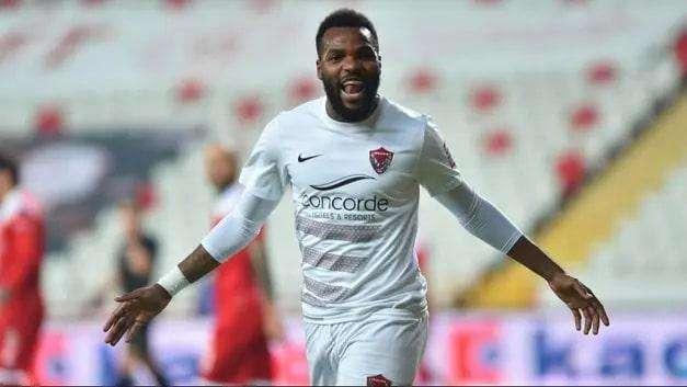 Calciomercato Sassuolo, dalla Turchia: offerta per Aaron Boupendza