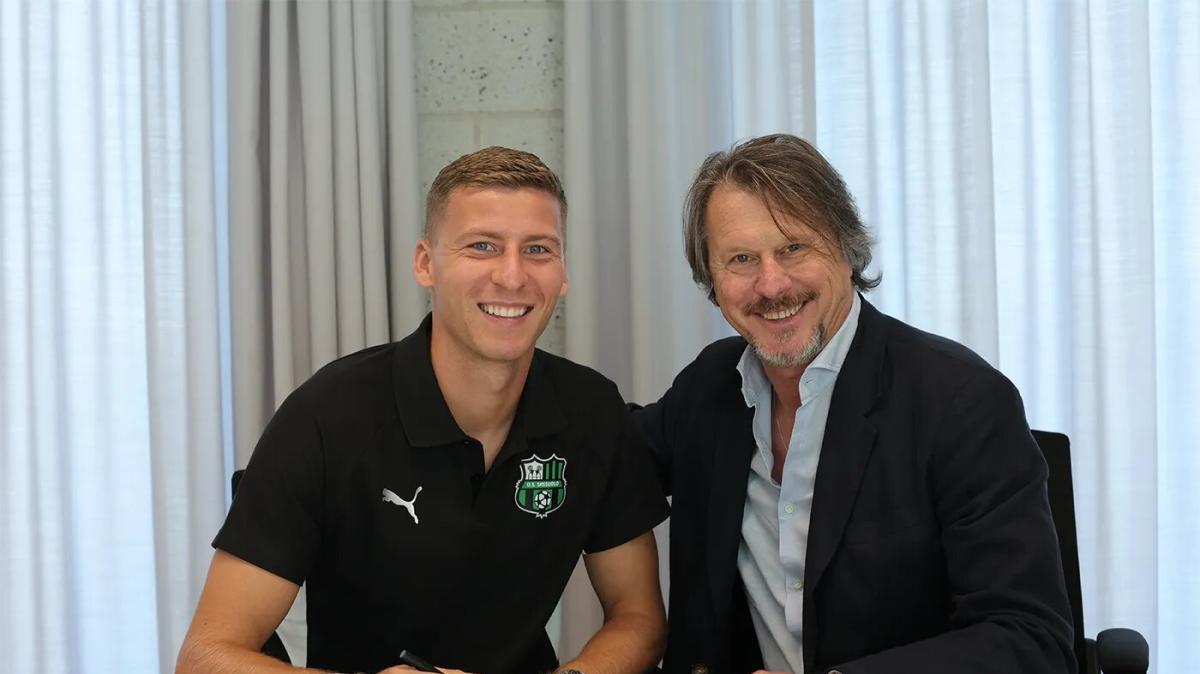 UFFICIALE - Sassuolo, c'è Van Der Brempt per la fascia: le cifre dell'accordo col Como