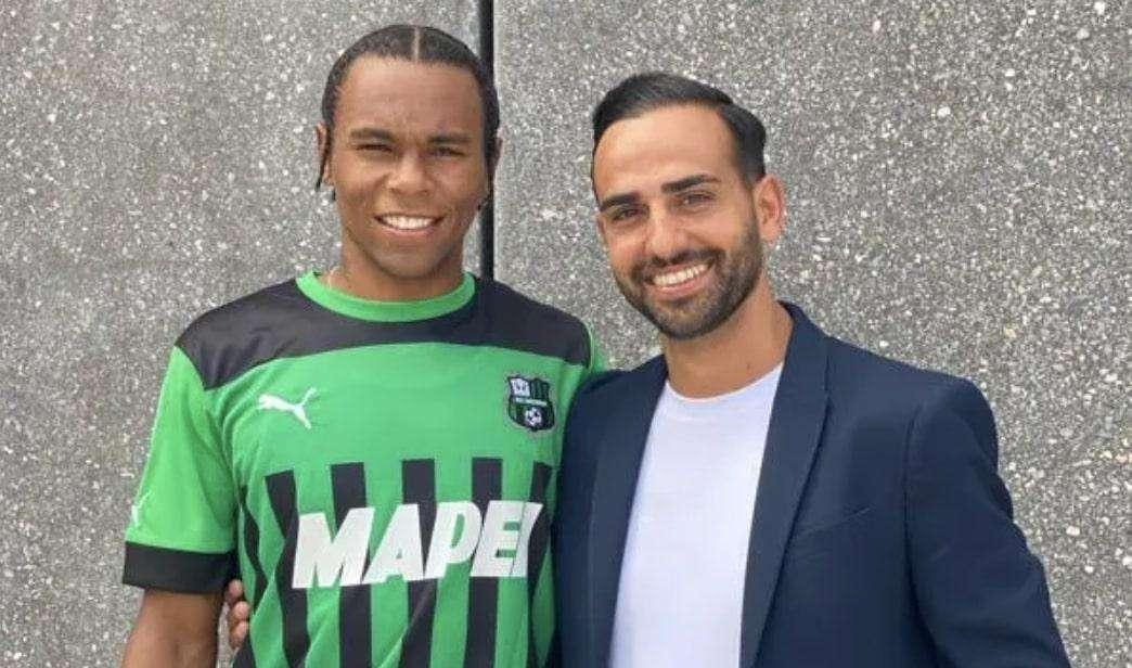 Agente Laurienté: "Lo volevano Torino e Premier, ma ha scelto il Sassuolo"