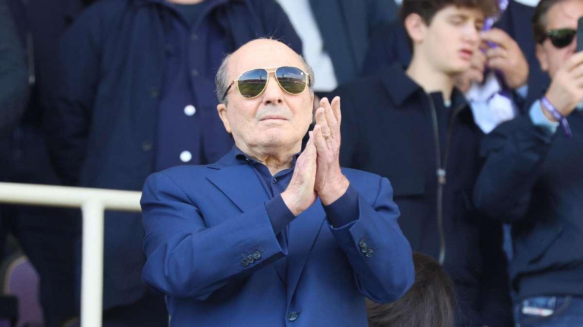 Napoli-Sassuolo: un minuto di silenzio per la morte di Rocco Commisso