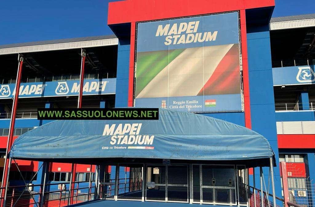 Mapei Stadium, l'opera di Olimpia Zagnoli che sostituirà il tricolore - FOTO