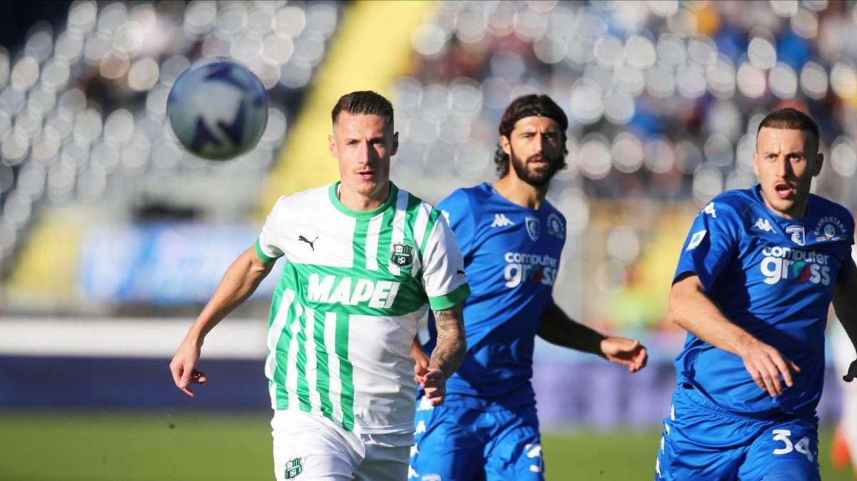 La Gazzetta: "Ritmi Sassuolo da Subbuteo. Pinamonti sta diventando un caso"