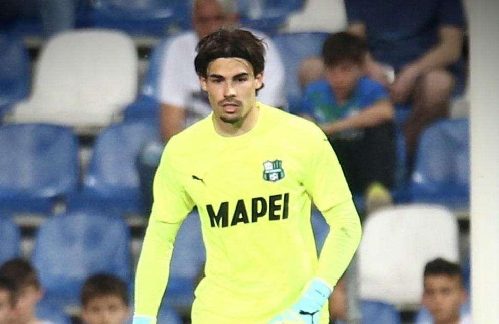 Alessandro Russo al Catanzaro: accordo vicino per il portiere del Sassuolo