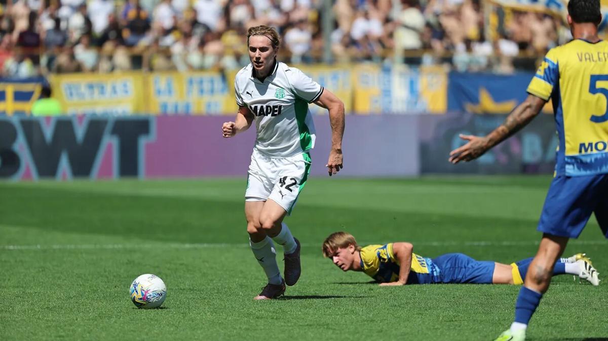 Calciomercato Sassuolo, il Besiktas si inserisce su Thorstvedt e sfida la Fiorentina