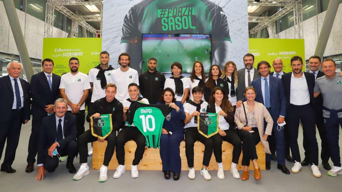Il Sassuolo al Cersaie 2021 con Mapei: visita istituzionale per i neroverdi