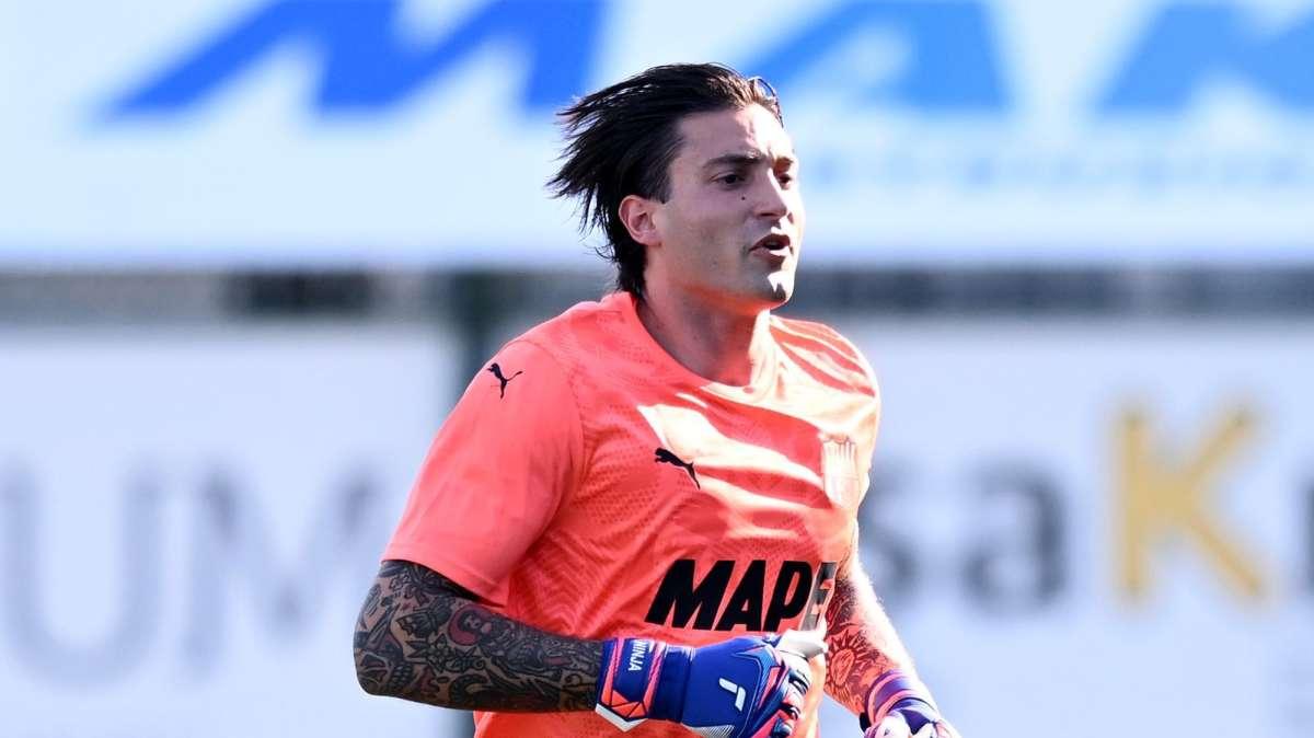 Calciomercato Sassuolo, Turati e Iannoni nel mirino del Benevento di Floro Flores