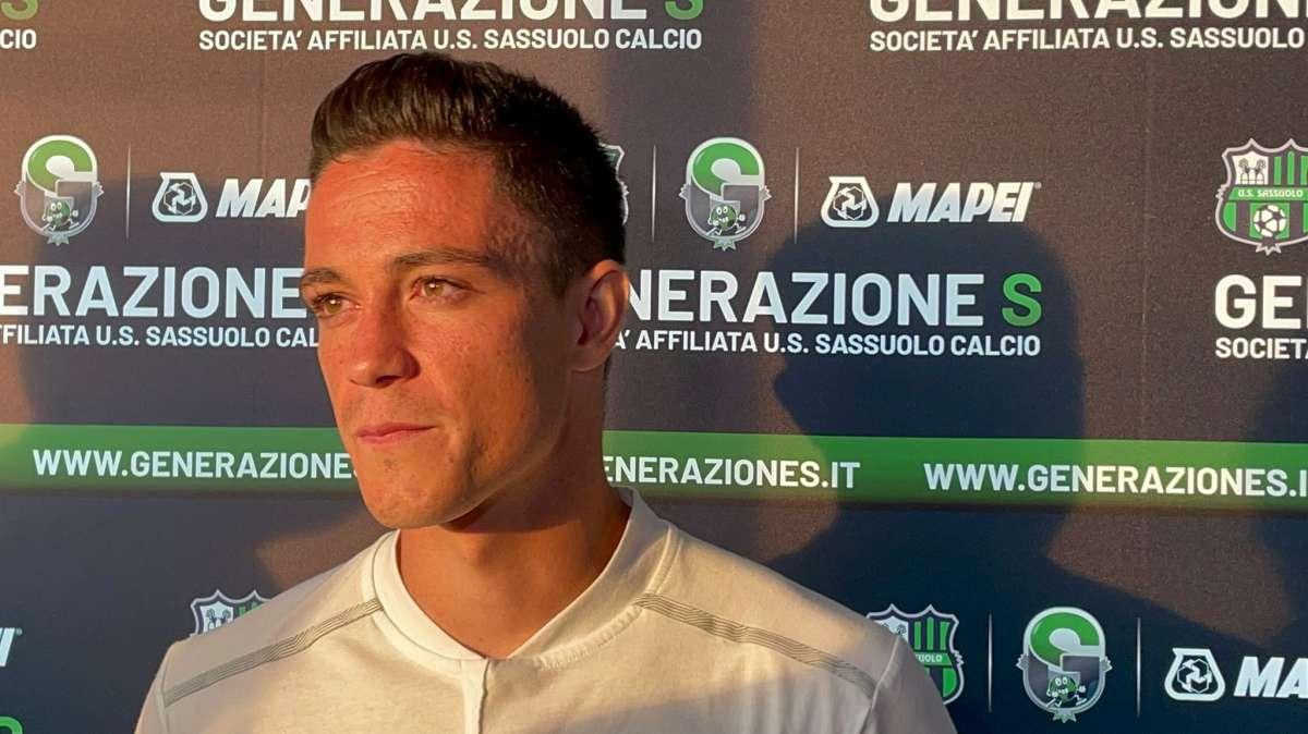 Raspadori: "Ora il Milan, po il mercato. Io tifavo Inter? Do importanza a tutte le gare" VIDEO