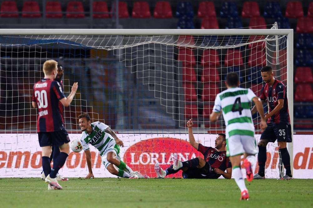 Bologna Sassuolo highlights: gol di Berardi, Haraslin e Barrow - VIDEO