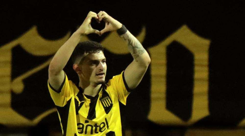 Agustin Alvarez in Italia. Pranzo tra Sassuolo e gli agenti, poi le firme