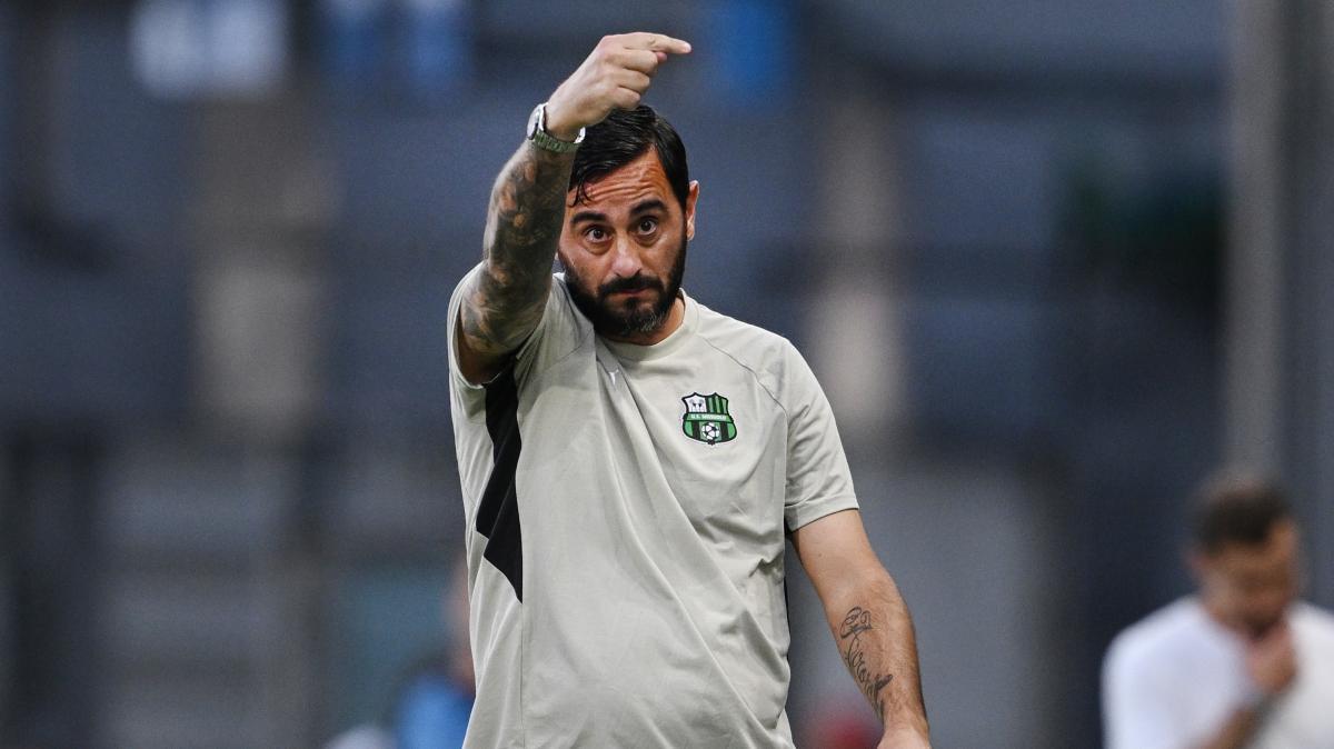 Sassuolo verso l’Atalanta: Tanti gli assenti: Berardi, Walukiewicz e Idzes in dubbio. Domani la conferenza