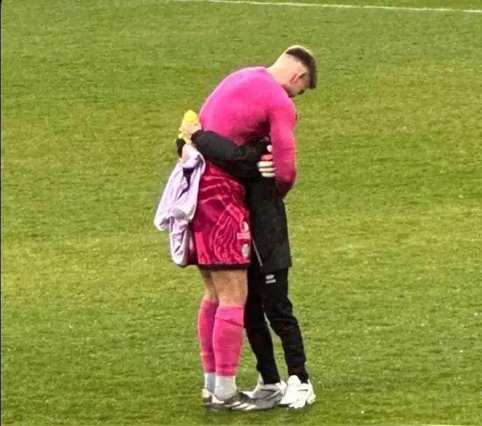 Jonathan Klinsmann para il rigore a Cerri in Cesena-Salernitana su suggerimento...del raccattapalle Ivan
