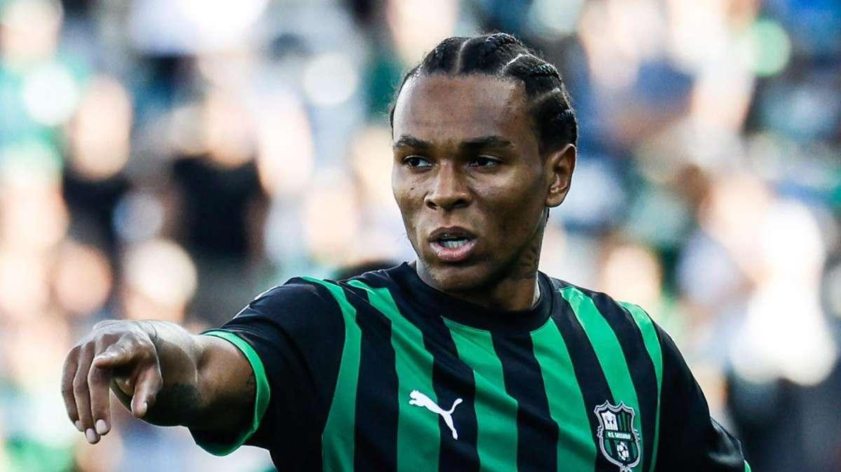 SN - Calciomercato Sassuolo: rebus Laurienté, la verità tra Fenerbahce e cessione
