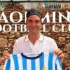 Taormina, un testimonial d'eccezione: Roger Federer posa con la maglia
