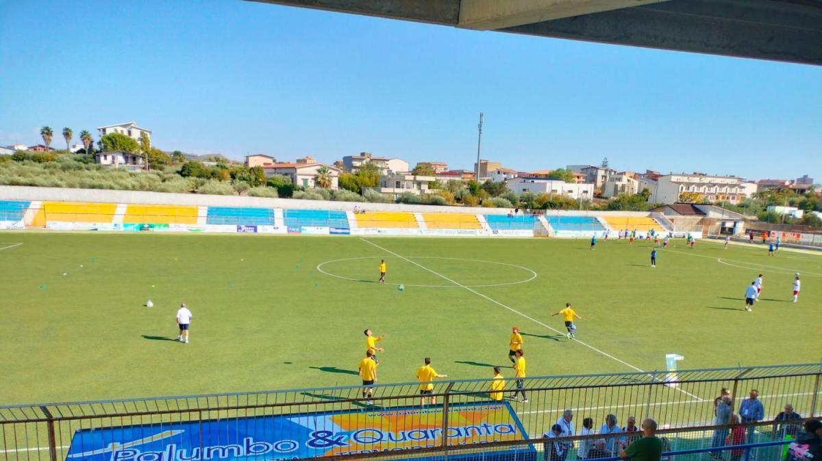 Castrum Favara-Reggina, gara rinviata: l’annuncio